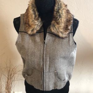 Roper vest